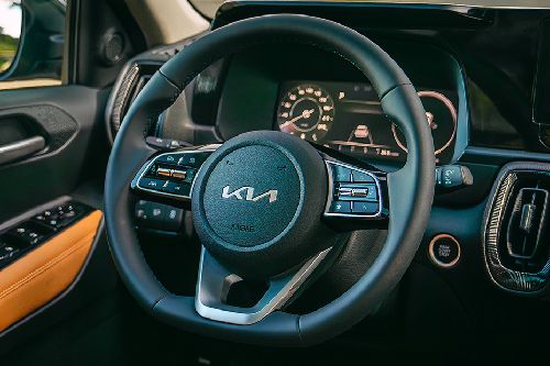 Kia Sonet steering wheel