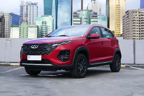 Front Angle Low View Chery Tiggo 2 Pro front angle low view