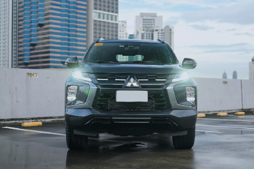 Full Front View Mitsubishi Montero Sport full front view