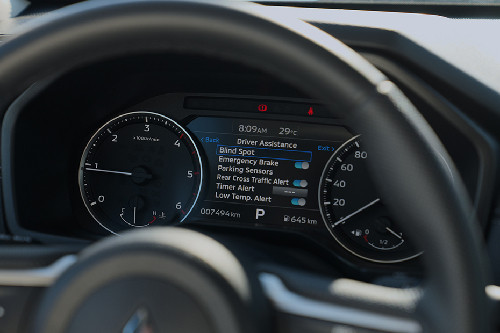 Mitsubishi Triton tachometer