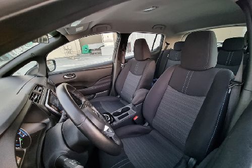 Nissan Leaf front seats