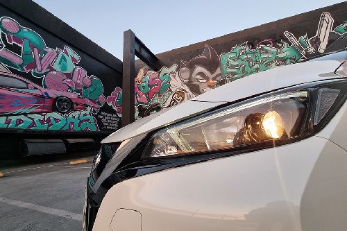 Nissan Leaf headlight