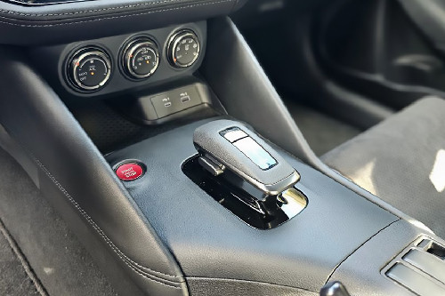Nissan Z gear shifter