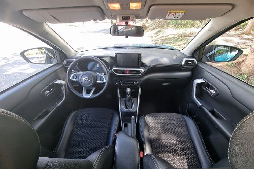 Toyota Raize dashboard view