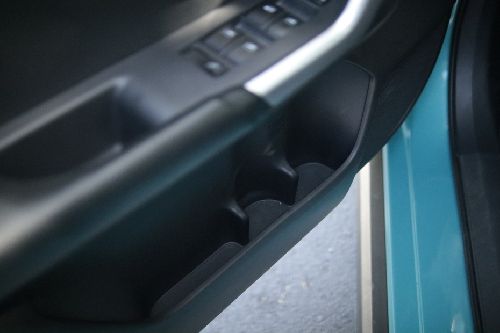 Toyota Raize front cup holder