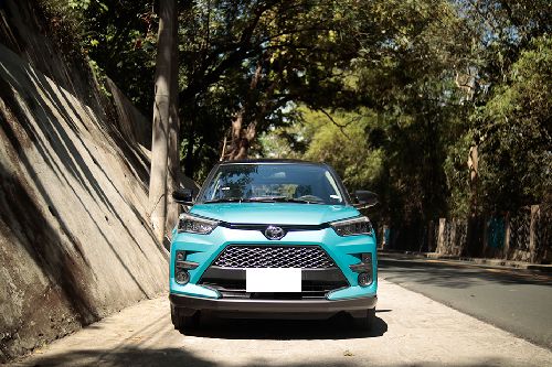 Toyota Raize full front view