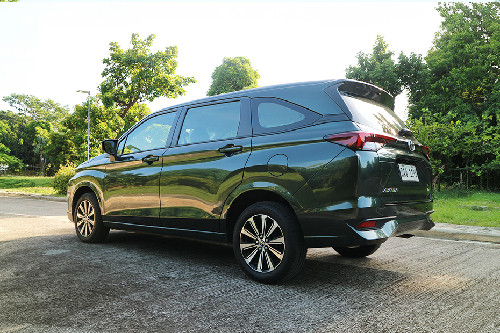 Toyota Avanza rear angle view