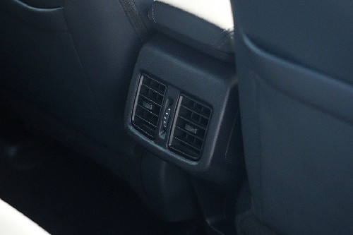 Toyota Yaris Cross  ac vents