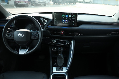 Toyota Yaris Cross dashboard view