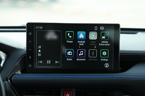 Toyota Yaris Cross touch screen