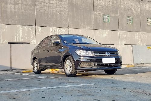 Front Cross Side View Volkswagen Santana front cross side view