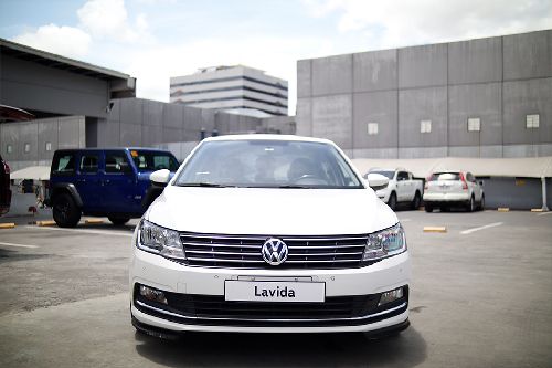 Full Front View Volkswagen Lavida full front view