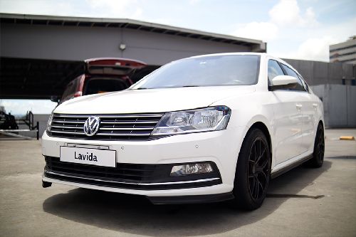 Volkswagen Lavida headlight