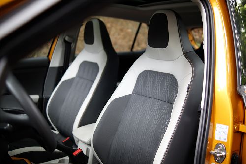 Volkswagen T-Cross front seats