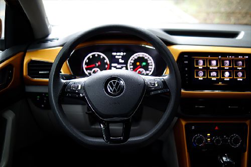 Volkswagen T-Cross steering wheel