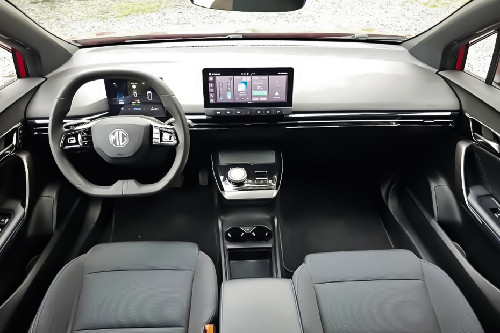 MG 4 EV dashboard view