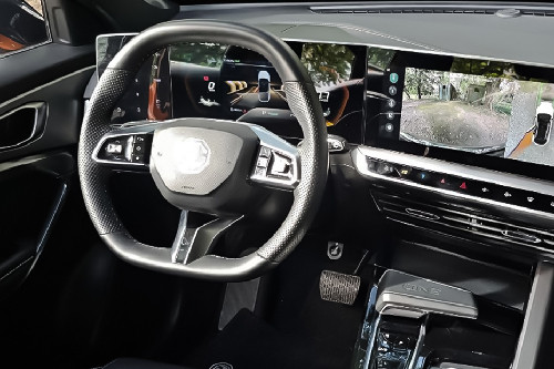 MG One steering wheel