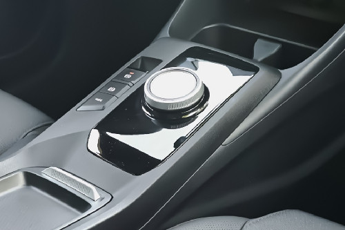 MG 3 gear shifter