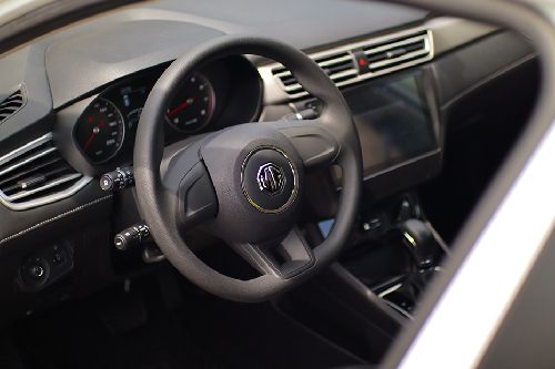 MG 5 steering wheel