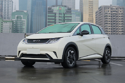 Front Angle Low View BYD Dolphin front angle low view