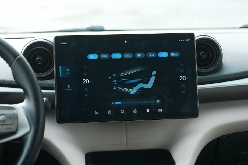 BYD Dolphin touch screen