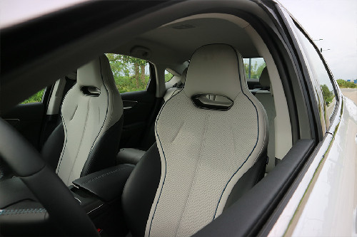 BYD Seal 5 DM-i front seats