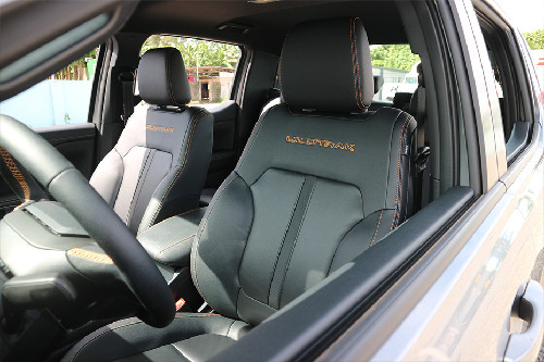 Ford Ranger front seats