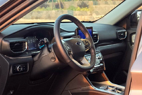 Ford Explorer steering wheel